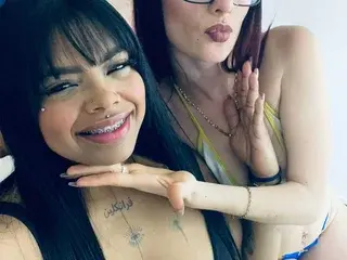 Streamate Free Live Porn of LunaAndRose
