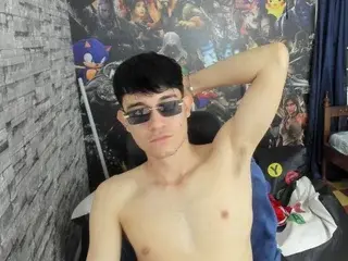 Streamate Adult Webcams of Zarek_Orion