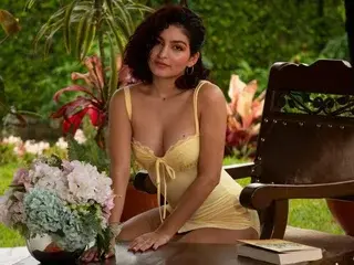 Streamate Sex Chat of zoe_siren