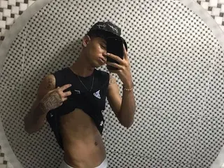 Streamate Private Sex Chat of alexisboycum22