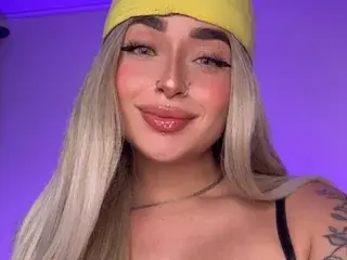 Streamate Private Sex Chat of scarlettColliins