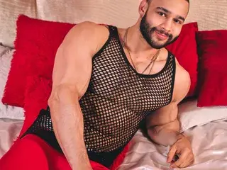 Streamate Free Live Porn of DylanLenox
