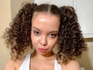 Streamate Adult Webcam of SolacetheSiren