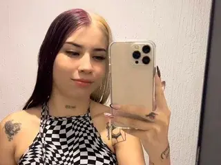 Streamate Live Sex of AmazingRoom69