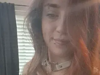 Streamate Live Sex Cam of brokenwill