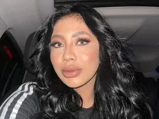 Streamate Live Sex Cam of Mariana_Ferreira