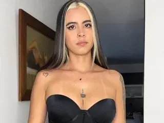 Streamate Sex Chat of Cinthyaskinny