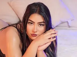 Streamate Private Sex Chat of Emberrvelvet