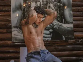 Streamate Best live sex cam show of Aron_ford
