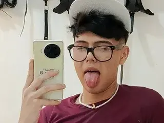 Streamate Live Sex Cam of AxelColins