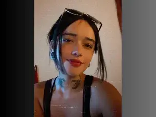 Streamate Watch Live Sex Cams of ZoeSalazar