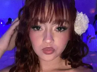 Streamate Best live sex cam show of AineCollins