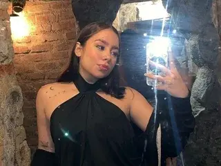 Streamate Live Sex Cam of Linda_Ponce