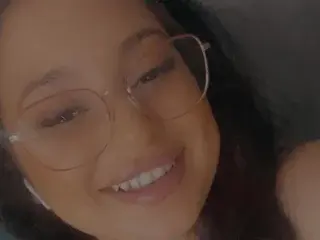 Streamate Watch Live Sex Cams of LovelyRenata