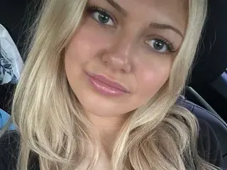 Streamate Free Porn Cam of Barbiebby21