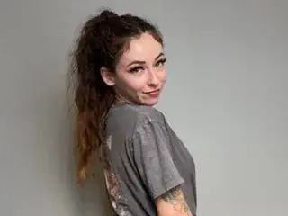 Streamate Free Porn Cam of Aria_RoseXO