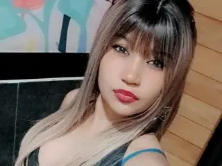 Streamate Live Sex Cam of Sweetwhisper24