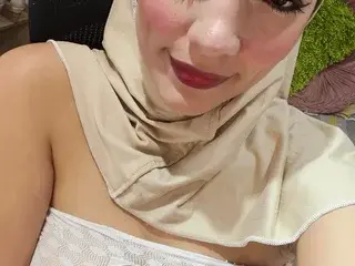 Streamate Nude Webcam of AliceKayleigh