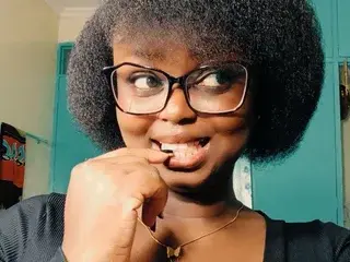 Streamate Live Sex Cam of PrettyDoll22