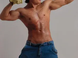 Streamate Free Porn Cam of Luca_Dior