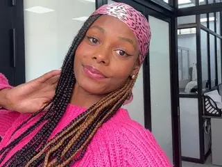 Streamate Live Sex Cam of NyxVelvet