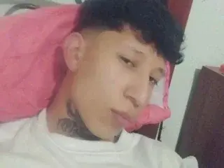 Streamate Sex Chat of TREVORDONSON_VC