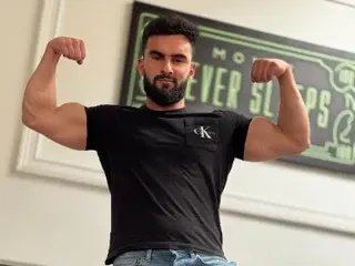 Streamate Best live sex cam show of MicahLane