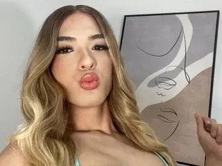 Streamate Watch Live Sex Cams of NayshaLopesTS