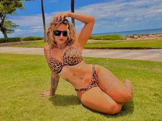 Streamate Sex Chat of extraroxy