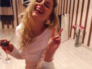 Streamate Live Sex Cam of xShineLanax