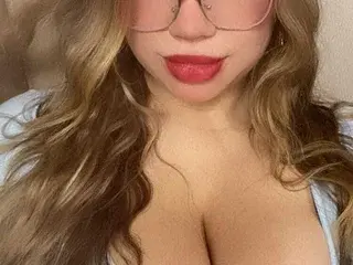 Streamate Adult Webcam of ScarlethBrooks