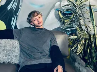 Streamate Watch Live Sex Cams of Angeladrien