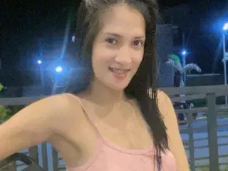 Streamate Free Live Porn of ursexyHOTBABE69
