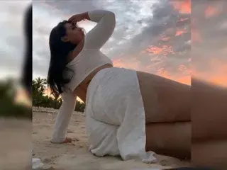 Streamate Nude Webcam of Alexaa_Morgan