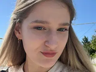 Streamate Live Sex of OnyxEliza