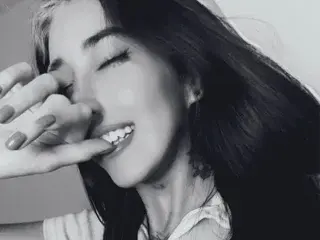 Streamate Free Live Porn of Lissandra222