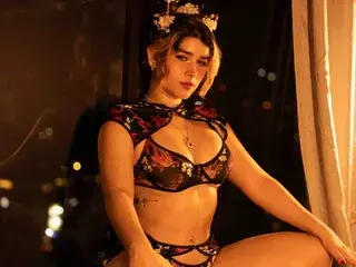 Streamate Private Sex Chat of MaraMaison