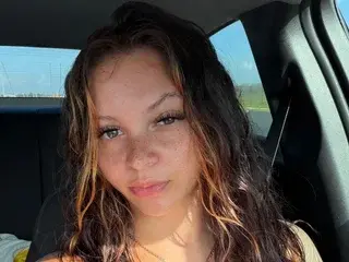 Streamate Live Sex of TattedPhoenixx
