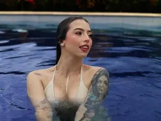 Streamate Live Sex Cam of EmaMalkova