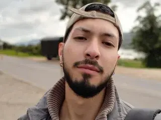 Streamate Live Sex Cam of MRFRANCO_VC