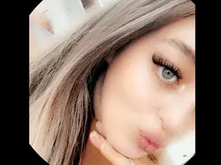 Streamate Live Sex Cam of Sophiiaa333