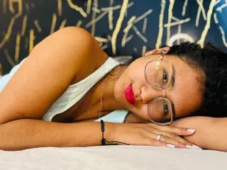 Streamate Sex Cam of Samantha_Fox18