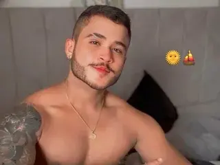 Streamate Best Webcam of ADANVEGA13