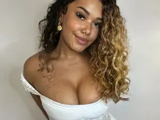 Streamate Free Porn Cam of GraceFlower
