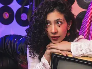 Streamate Free Porn Cam of MelissaSweeth