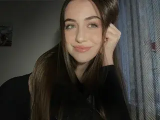 Streamate Free Live Porn of SashaShin
