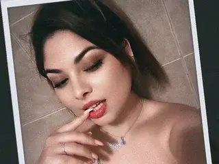 Streamate Best live sex cam show of Kairafantasy