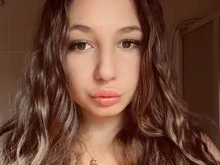 Streamate Best live sex cam show of SayaBlack