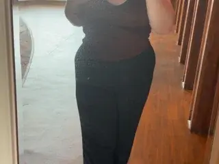 Streamate Sex Cam of LushiousLouise