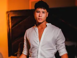 Streamate Adult Webcam of Rayden_Boy
